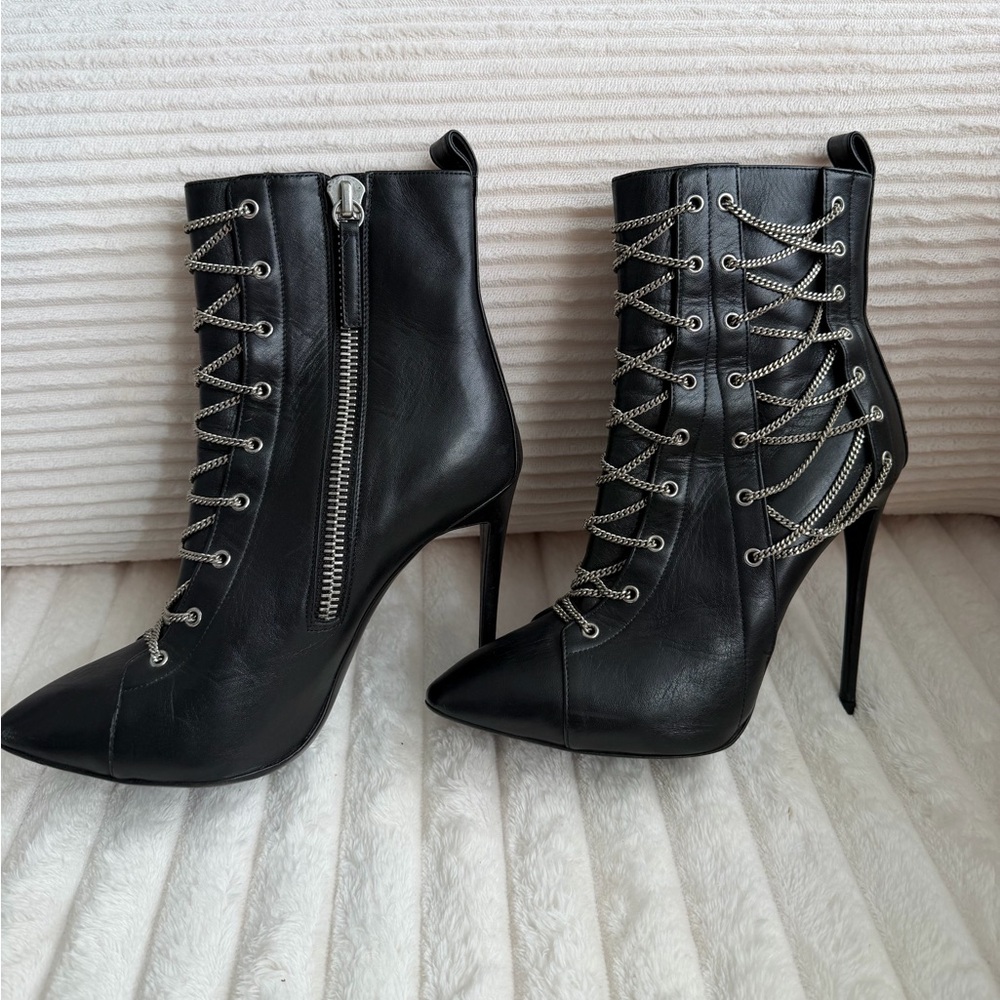 Authentic Giuseppe Zanotti Booties